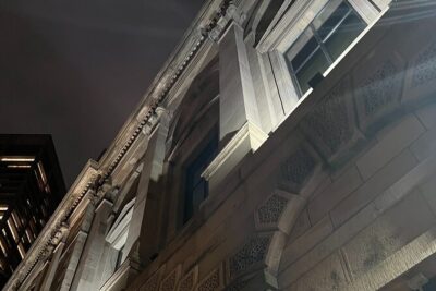 2-Hour Beacon Hill True Crime Expert Guided Tour - The core experience: Beacon Hill back streets and back alleys