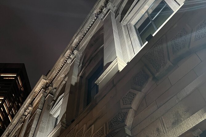 2-Hour Beacon Hill True Crime Expert Guided Tour - The core experience: Beacon Hill back streets and back alleys