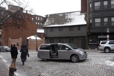 3-Hour Private "Cold Weather- Warm Van" Driving Tour of Boston - Paul Revere House and Old North: the Revolution story starts close