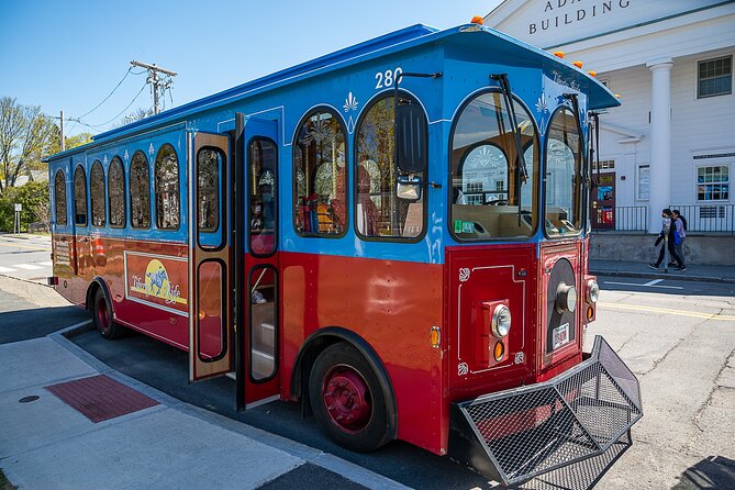 90-Min Narrated Trolley Tour of Lexington and Concord, MA - Key points before you ride