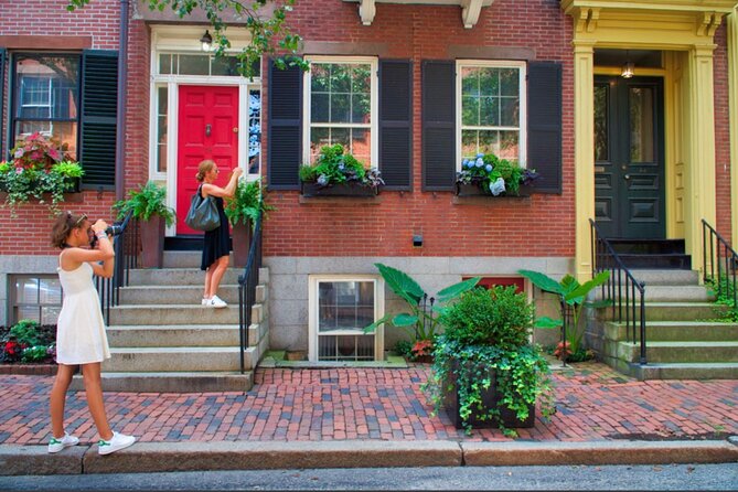 Beacon Hill Boston History + Photo Walking Tour (SMALL Group) - Acorn Street Without the Chaos: How to Photograph a Crowd Magnet