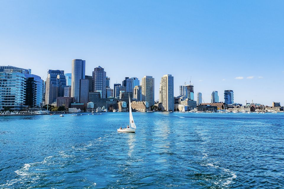 Boston: Boston Harbor Sunset Cruise - Boston Harbor at golden hour: what the 90 minutes feels like
