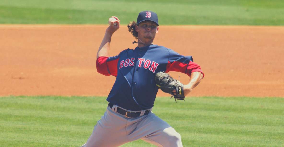 Boston: Boston Red Sox Baseball Game Ticket at Fenway Park - Concessions and matchday entertainment: use them well