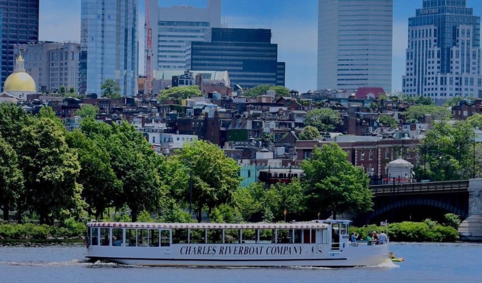 Boston: Charles River Sightseeing Cruise - Beacon Hill and the neighborhoods you can recognize right away