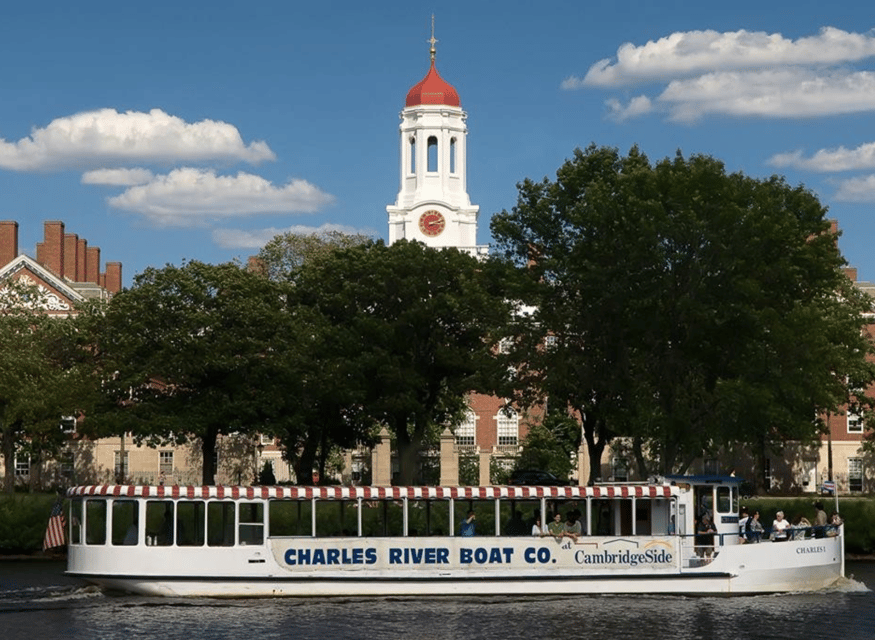 Boston: Charles River Sightseeing Cruise - Esplanade Park: the Charles River’s everyday energy