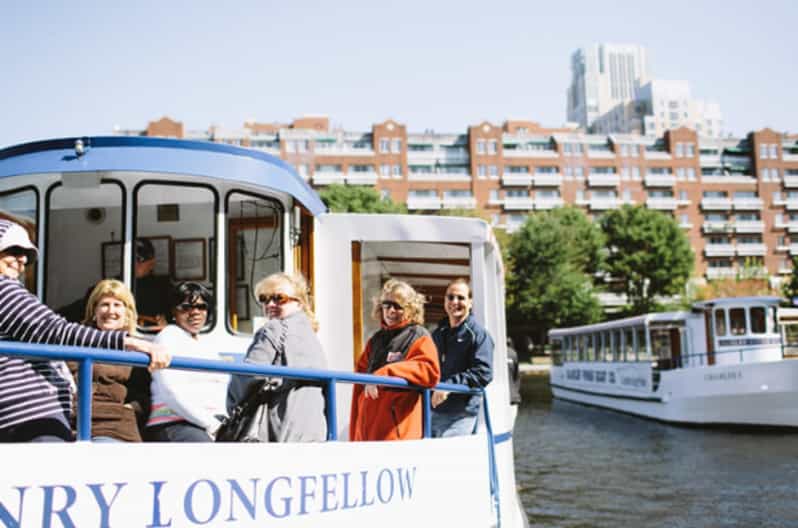 Boston: Charles River Sightseeing Cruise - Boston University, MIT, and Harvard: the campus sights from the water