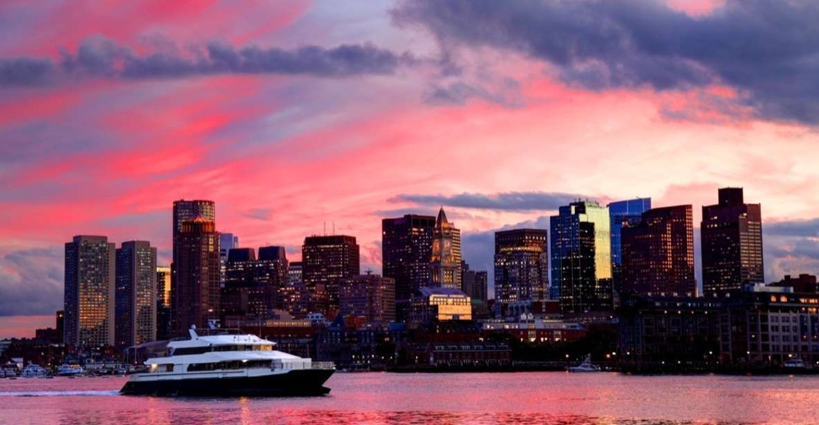 Boston: City Cruises Sunset Skyline Cruise with Commentary - Why a Boston Harbor sunset cruise works so well