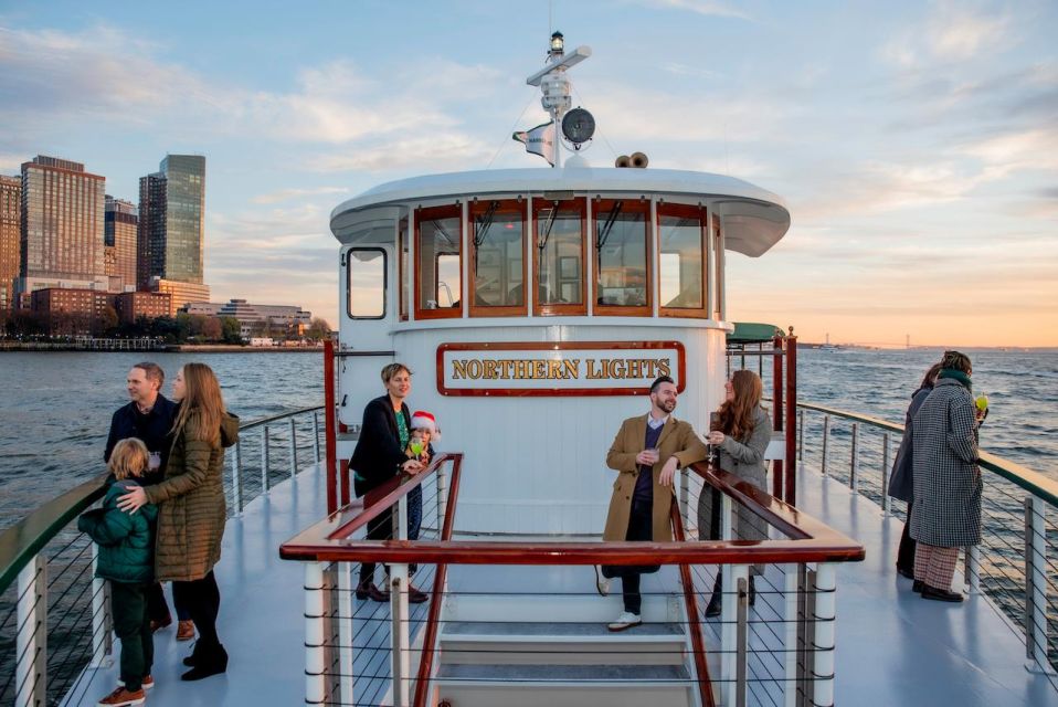 Boston: Cocoa and Carols Holiday Cruise - Key things to know before you go