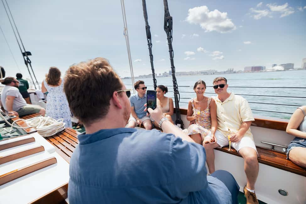 Boston: Downtown Harbor Sailing Cruise - Inner Harbor Islands and the Charleston Navy Yard views