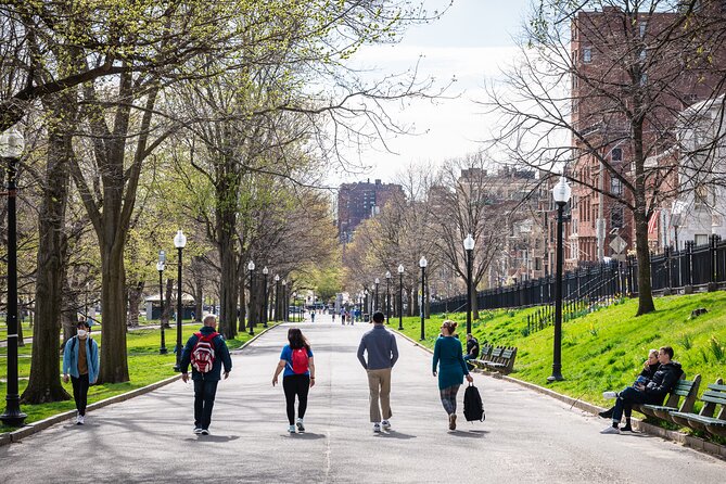 Boston Food & History: Pizza, North End & Freedom Trail - Pizza and Bread First: Why the North End Portion Works