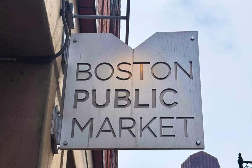 Boston: Freedom Trail History and Food Tour - Old North Church: architecture and story in the same place