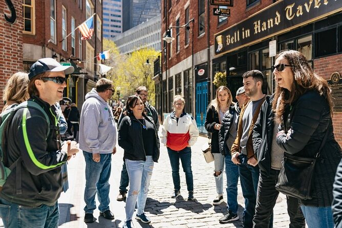 Boston Freedom Trail History Pub Crawl Small-Group Tour - Practical tips to make the night smooth