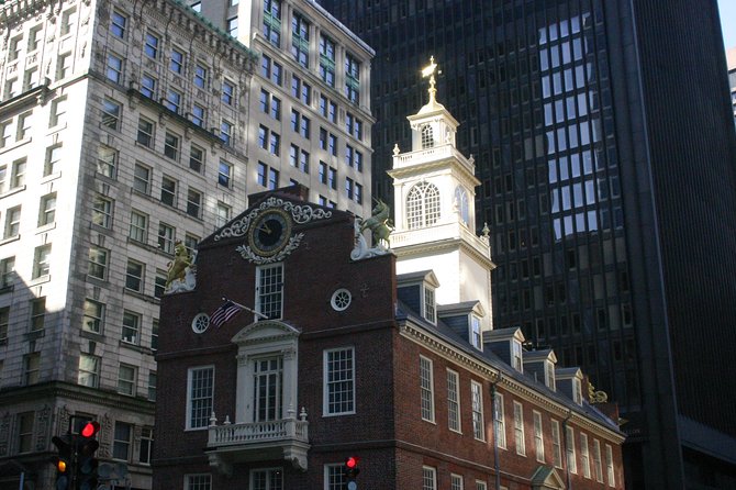 Boston Freedom Trail Scavenger Hunt Adventure - Boston Common to the Freedom Trail: how the phone-guided format works