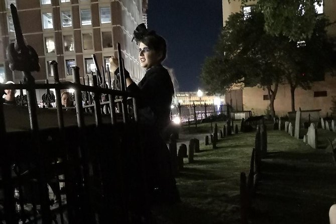 Boston Ghosts and Gravestones Trolley Tour - The guide in costume: character-driven stories that connect to real places