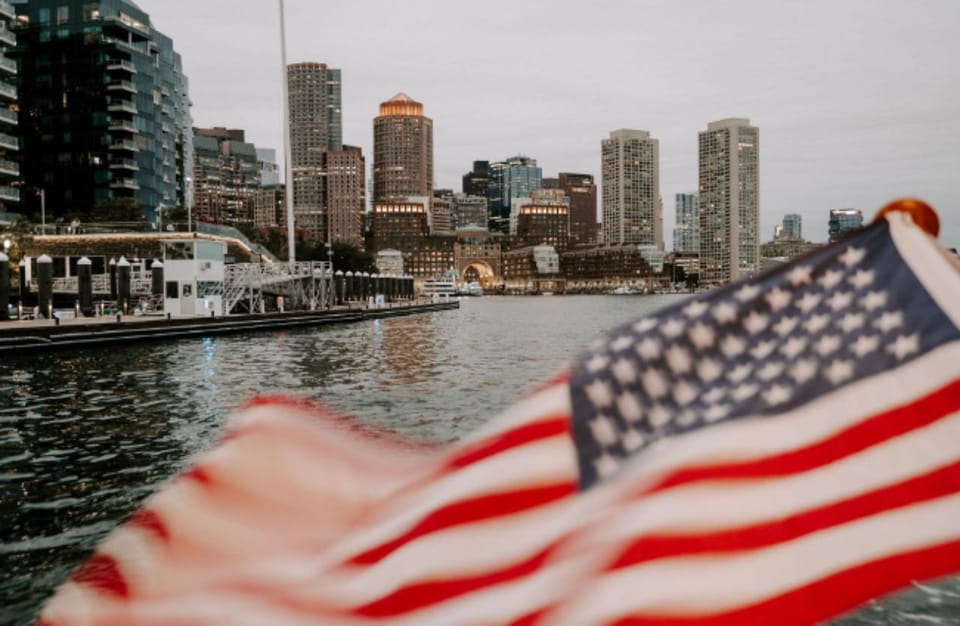 Boston: Harbor and Charles River Architecture Boat Tour - Practical tips for a smoother day on the water