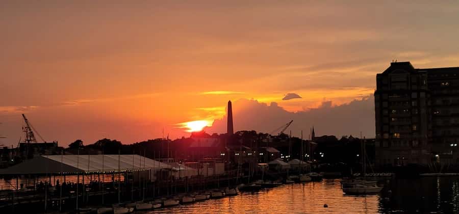 Boston Harbor: Full Moon Cruise with Champagne Option - Price and Value: Is $30 a Good Deal?