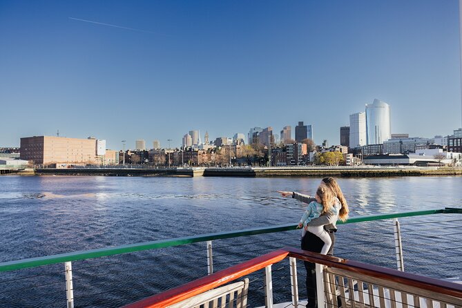 Boston Harbor Holiday Brunch Cruise - Where Rowes Wharf and a 12:00 Start Fit Your Day