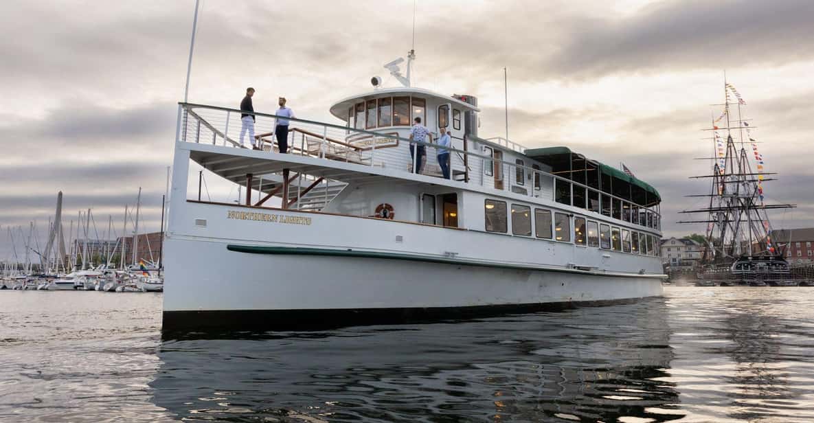 Boston Harbor: Winter Holiday Weekend Brunch Cruise - Weather and timing: how to plan for a winter harbor day
