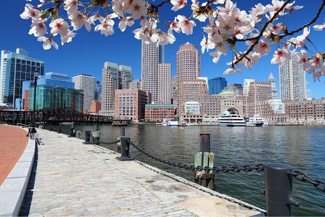 Boston Harborwalk & Tea Party Self-Guided Walking Audio Tour - Federal Reserve Contrast: Modern Architecture With a Bland Name