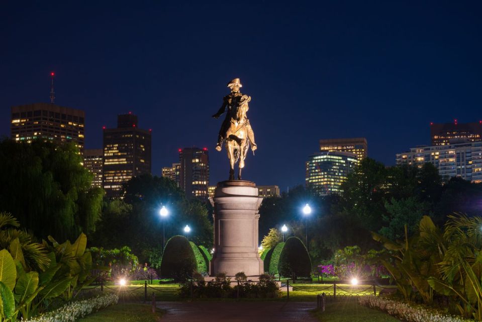 Boston: Haunted Pub Crawl of Historic Pubs and Taverns - Two Hours in Boston: Pace, Walking, and When It Feels Tight