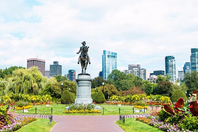 Boston Historical Freedom Trail and Cheers Landmark Tour - Cheers in Beacon Hill: a TV landmark with real Boston grit