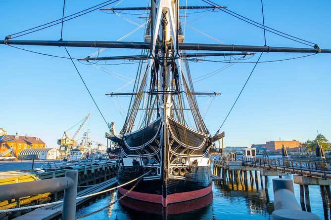 Boston History Walking Tour with USS Constitution and Boat Cruise - Bunker Hill to the Ship: Walking With a Story Behind It