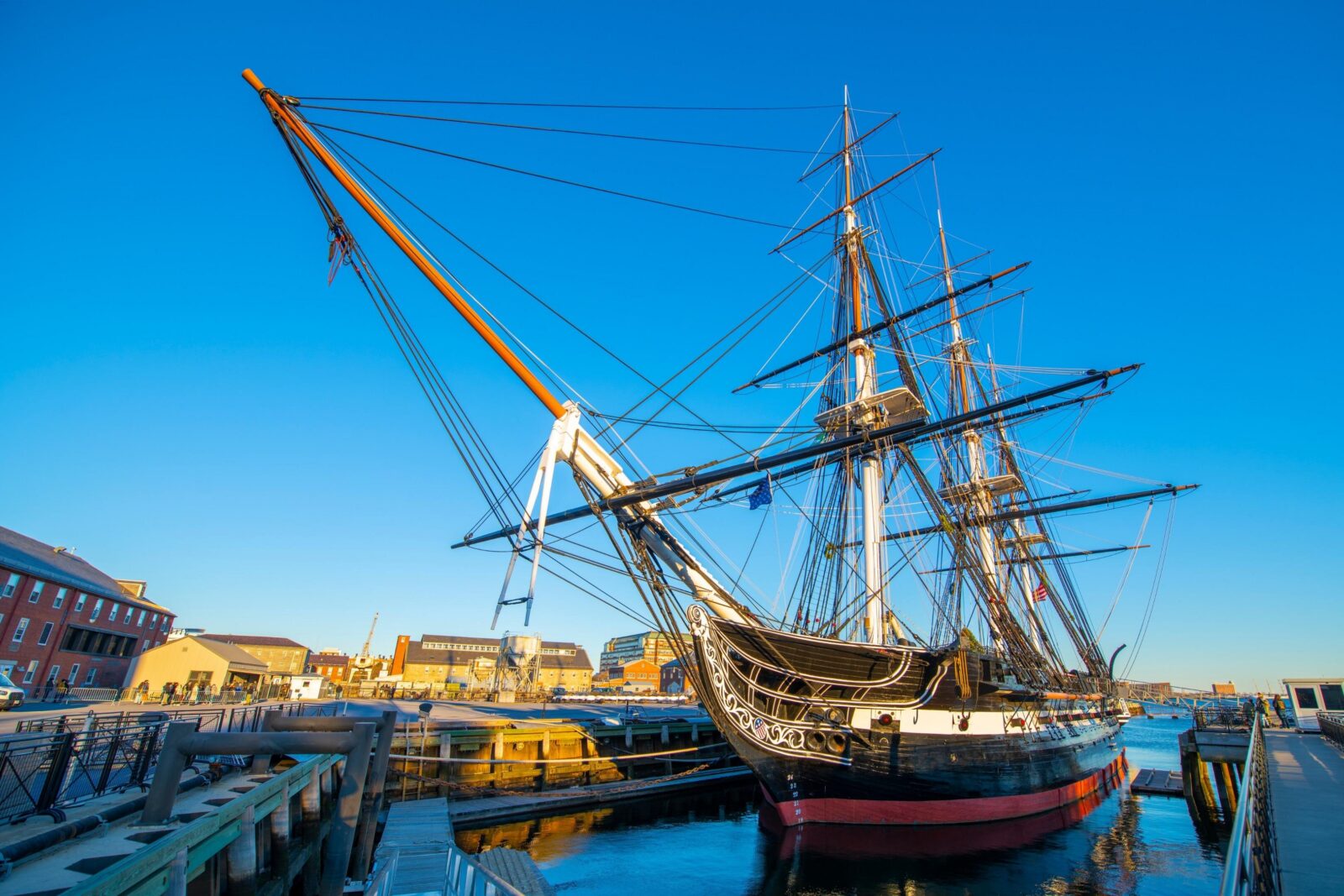Boston History Walking Tour with USS Constitution and Boat Cruise - Boston Harbor City Cruises: The Waterfront Reset