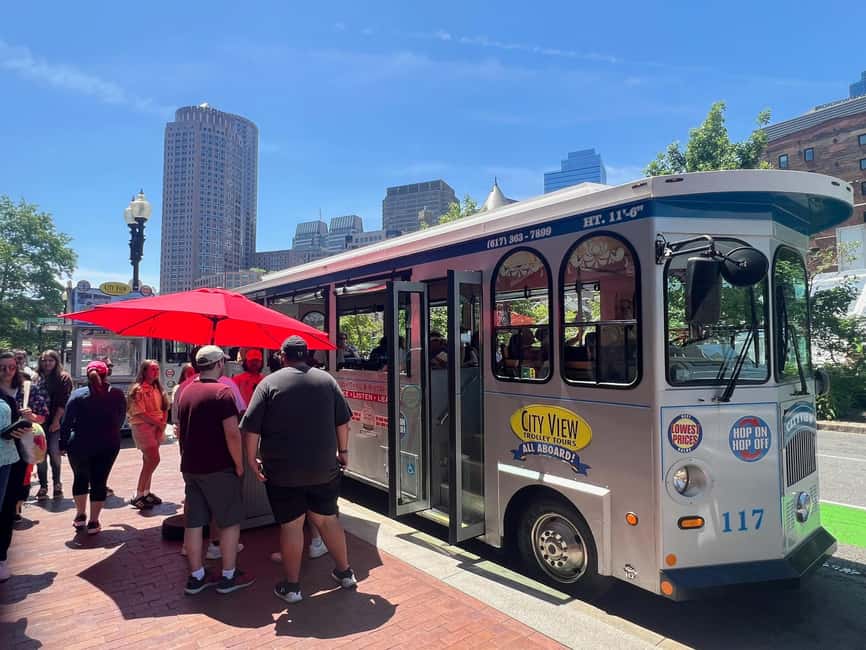 Boston: Hop-On, Hop-Off Trolley Ticket - The “1-hour loop” strategy that saves you time