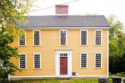 Boston Lexington and Concord Revolutionary War full day tour - Charlestown and USS Constitution Views: History in Plain Sight
