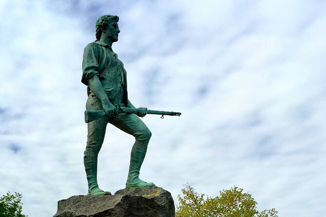 Boston Lexington and Concord Revolutionary War full day tour - Battle Road Trail to Munroe Tavern: The Route Paul Revere Took