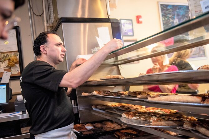 Boston Pizza Lovers Food and History Walking Food Tour - Modern Pastry: The Cannoli Finish and Why It Matters