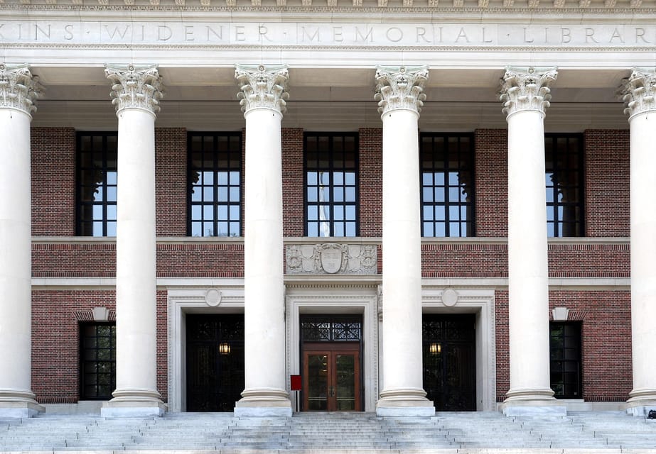 Boston: Private City Tour of Boston & Cambridge - Harvard Yard: Puritans, the first college feeling, and souvenir time