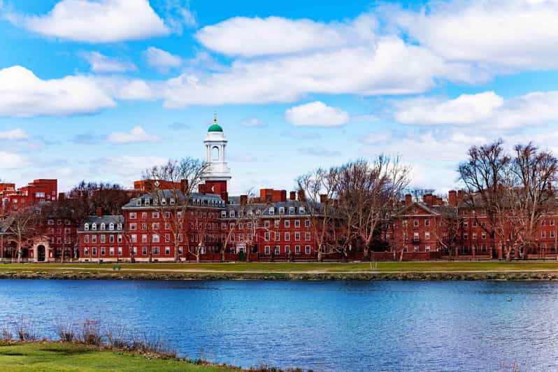 Boston: Private City Tour of Boston & Cambridge - Entering a full-day loop that links Boston and Cambridge