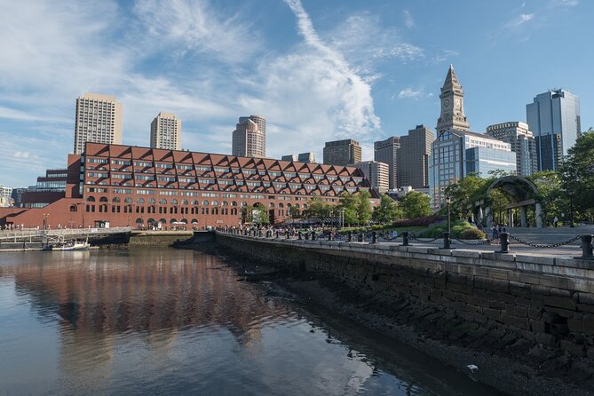 Boston Private Food Tour of 6+ Tastings, Cannoli, Lobster Roll - The tasting lineup: what you’ll actually eat and why it’s well paced
