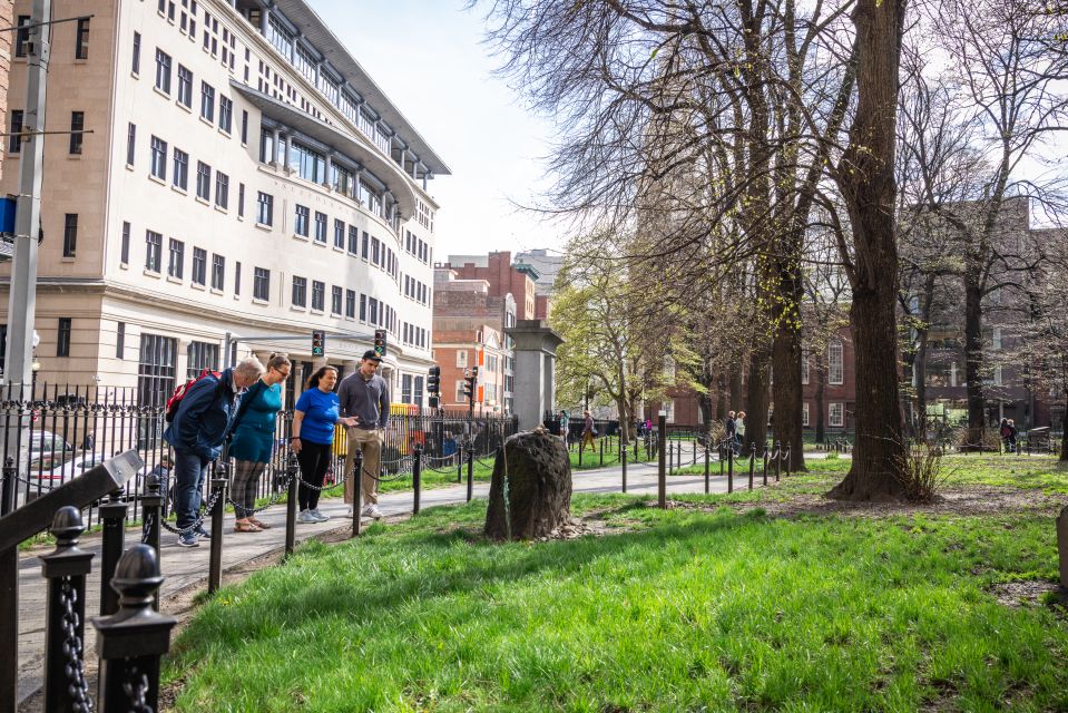 Boston: Seafood, History & Highlights Day Tour - Key highlights to pay attention to