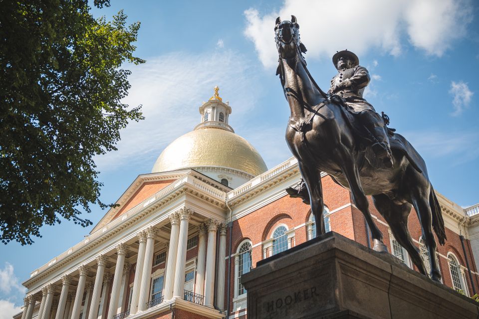 Boston: Seafood, History & Highlights Day Tour - Quincy Market and Faneuil Hall: feeding you while you learn the city