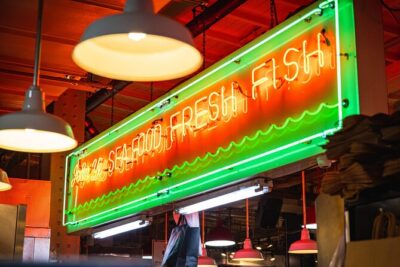 Boston Seafood to Freedom Trail Highlights Private Tour - Meeting point and how to pace yourself for a 5-hour start