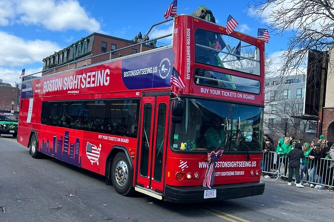 Boston Sightseeing Single Ride Pass With Double Decker Tour Bus - Boston Common and Public Garden: the biggest green-room photos