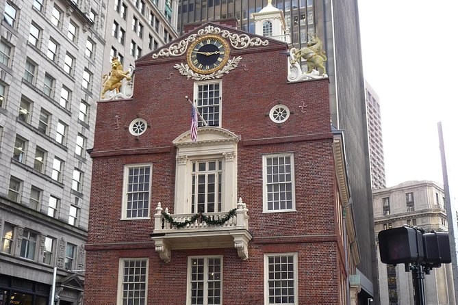 Boston Sightseeing Tour - a fully-narrated driving tour - Revere House and the Freedom Trail: Boston’s Revolutionary Story While You Ride