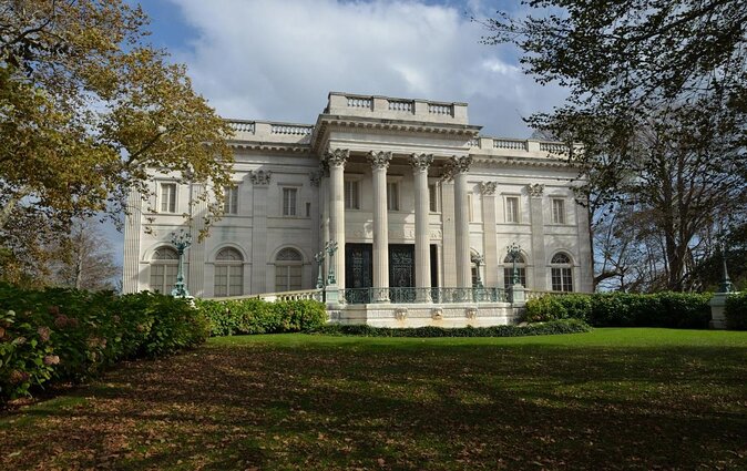 Boston to Newport Small-Group Day Trip with Breakers & Marble House Admission - Key highlights you’ll actually feel on the day