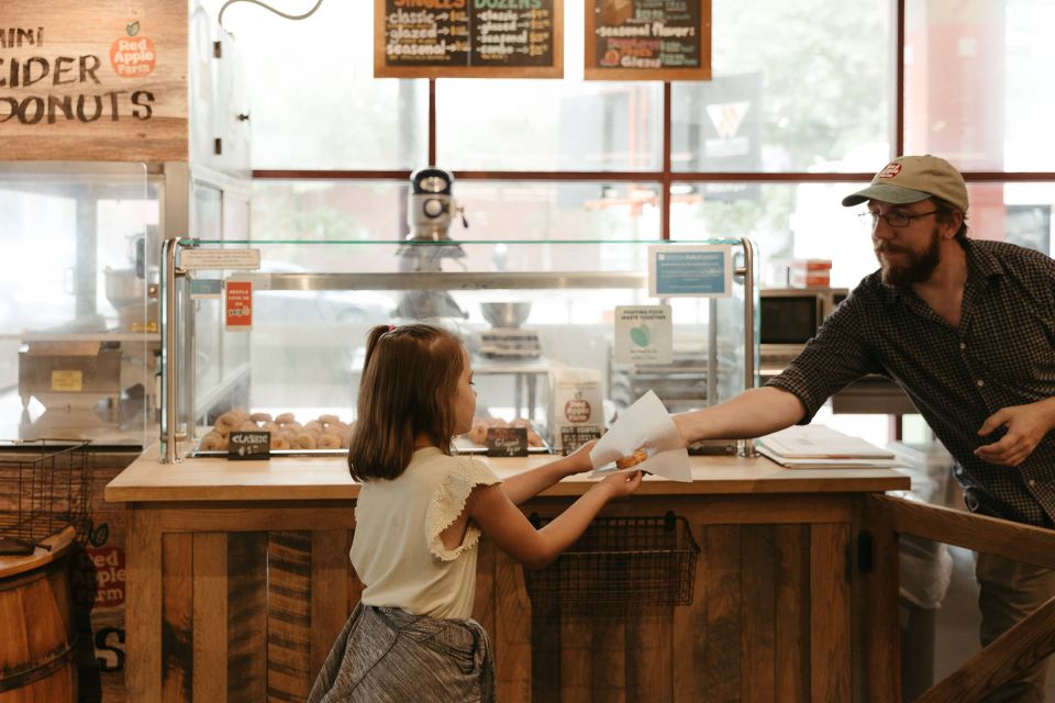 Boston: Ultimate Historic Food & Drink Tour - Coffee and cannoli: where the tour sweetens the deal