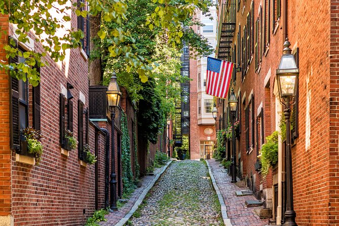 Boston: Underground Railroad History Tour of Beacon Hill - Why the story feels different from a typical history tour