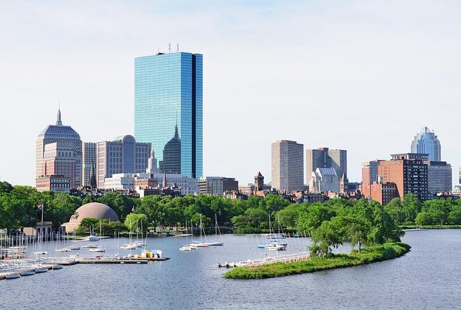 Boston's Architecture, History + Photo Walking Tour (SMALL Group) - Back Bay and Beacon Hill: Why Boston’s architecture feels made for photos