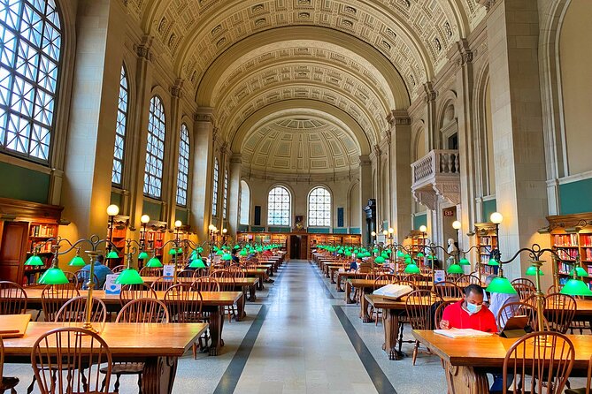 Boston's Architecture, History + Photo Walking Tour (SMALL Group) - Meeting at Boston Public Library (and finding the right spot)