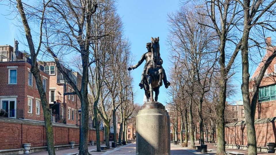 Boston's North End: Secret Food Tour - North End time: pizza, “Little Italy,” and the cannoli wars
