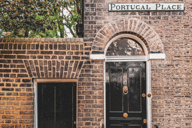 Cambridge Instagram Self-Guided Tour - Top Photo Spots - Stop 5: Jesus College grounds and chapel-focused attention