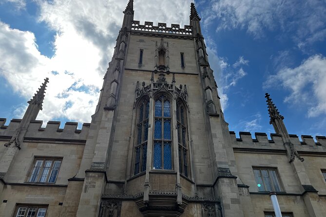 Cambridge Self Guided Walking Tour - Start Point: Cambridge Bus Station to Get Your Bearings Fast