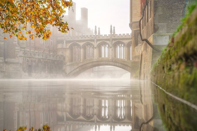 Cambridge University Ghost Tour by Alumni™ - Corpus Christi College and Peterhouse: Restless Figures and a Nationally Noted Case