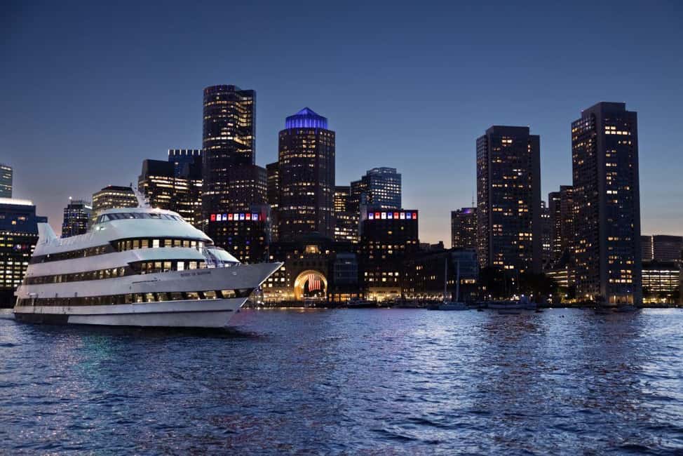 City Cruises Boston: Boston Harbor Lunch or Dinner Cruise - Drinks and the Budget Feel: What’s Included vs What Costs Extra
