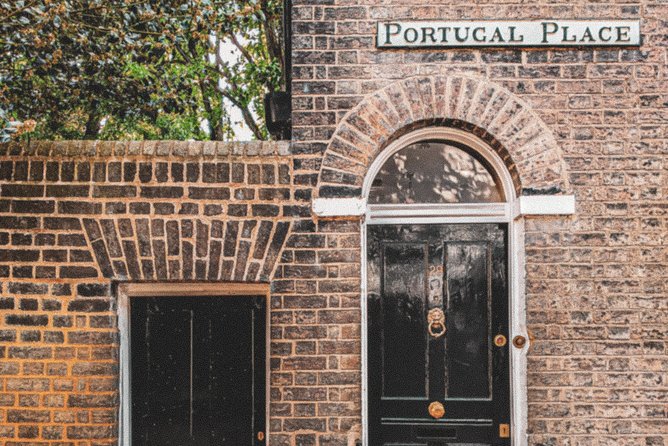 Explore Cambridge Student Life & Top Colleges Walking Tour - St. John’s College: Tracing a Student’s Life on Stone